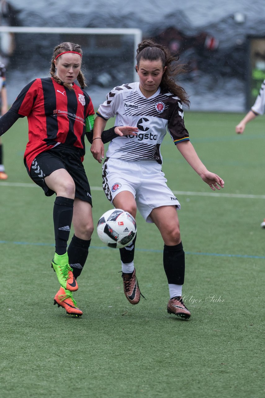 Bild 80 - B-Juniorinnen FC St.Pauli . Braedstrup IF : Ergebnis: 4:1